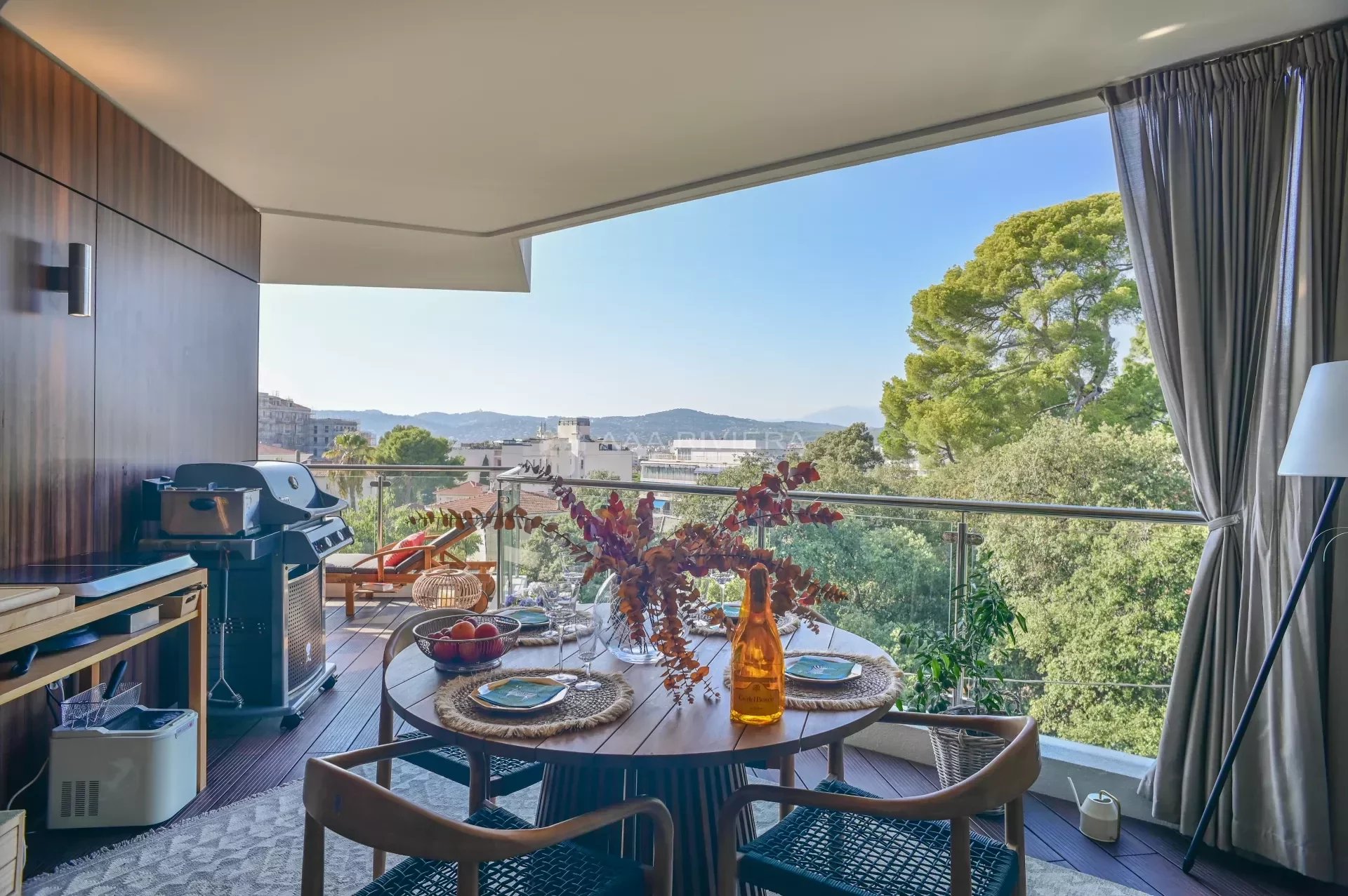 CAP D'ANTIBES -  RARE-New 2 bedroom apartment of 83m2 with large terrace in exceptional residence