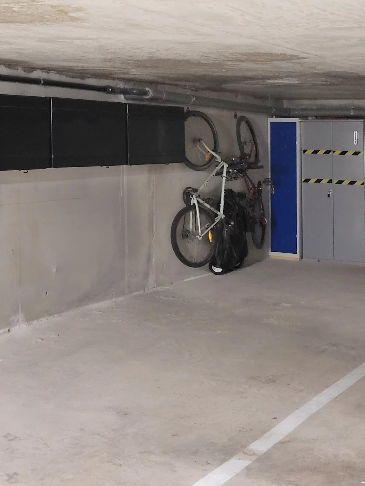 Double  parking en sous sol