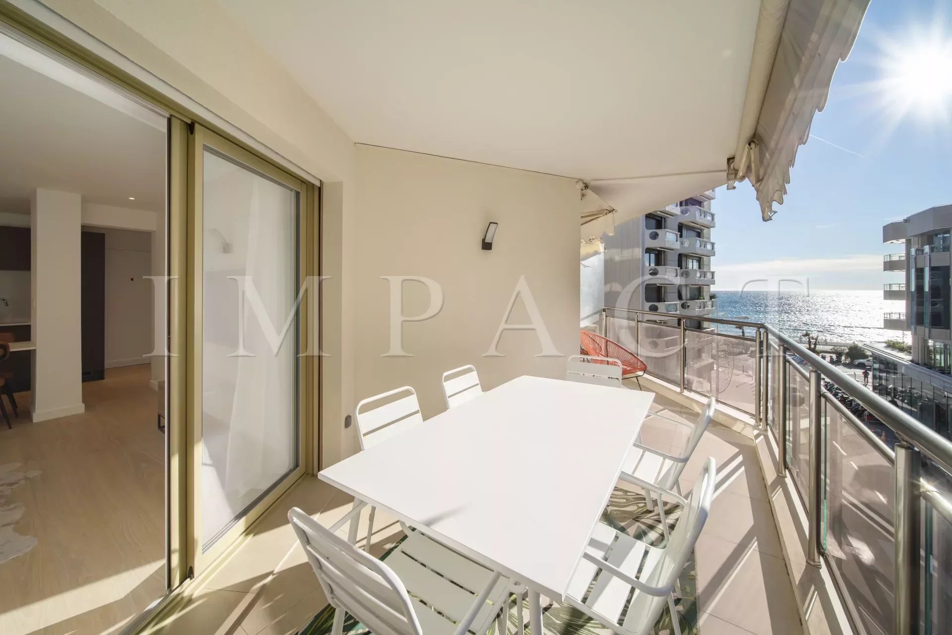 Sea view apartment for sale - Cannes Back Croisette