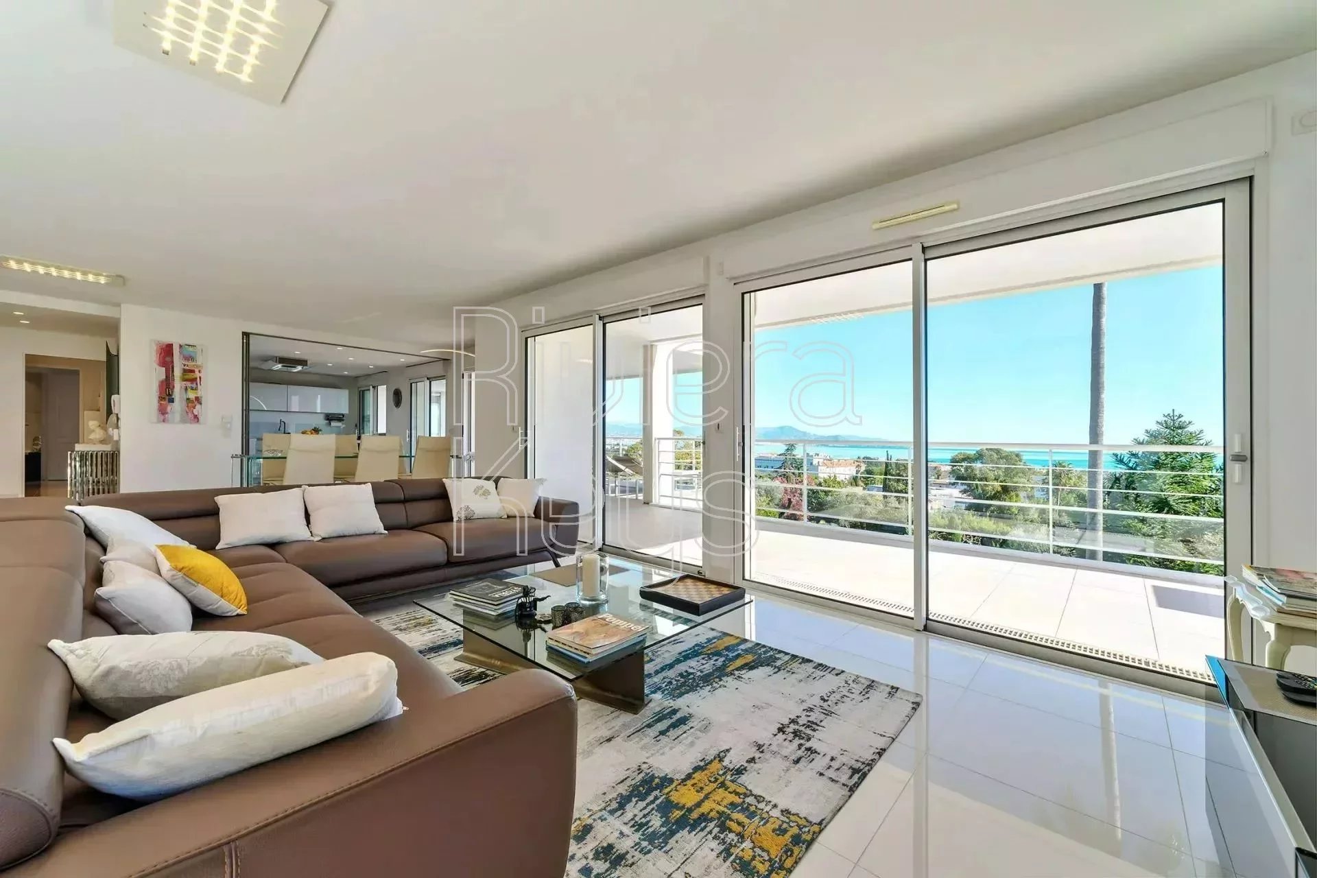 Luksuriøs 4-romsleilighet, panoramautsikt over havet, Antibes