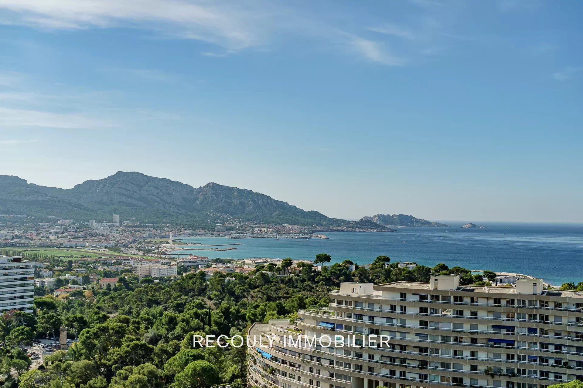 Vente Appartement 110m² 3 Pièces à Marseille (13008) - Recouly Immobilier