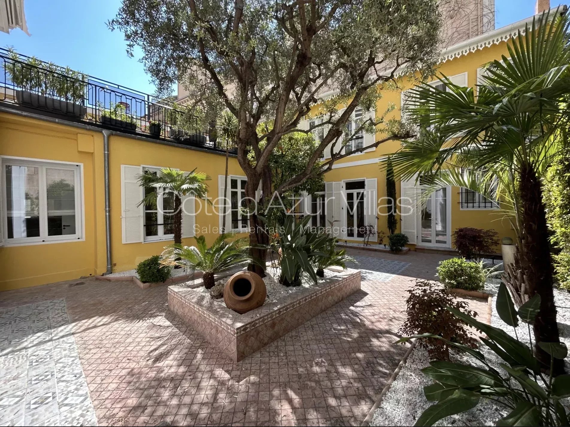 Vente Appartement 131m² 4 Pièces à Cannes (06400) - Cote d'Azur Villas