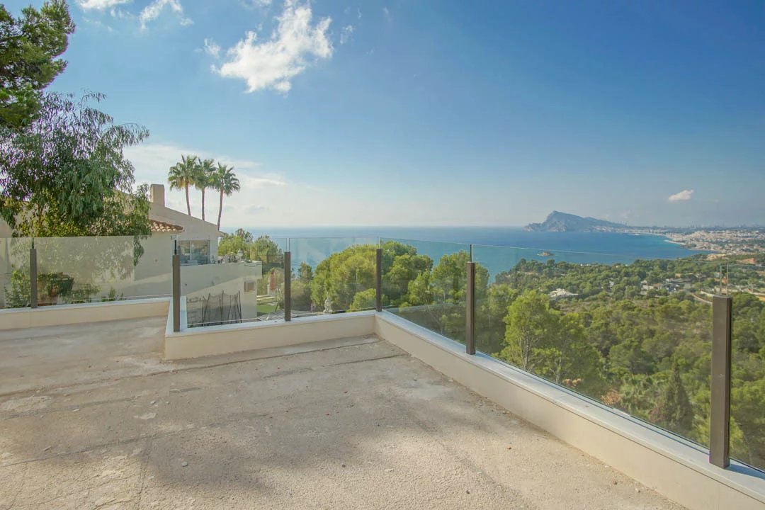 Key-ready new build villa with panoramic sea views for sale in Altea Hills