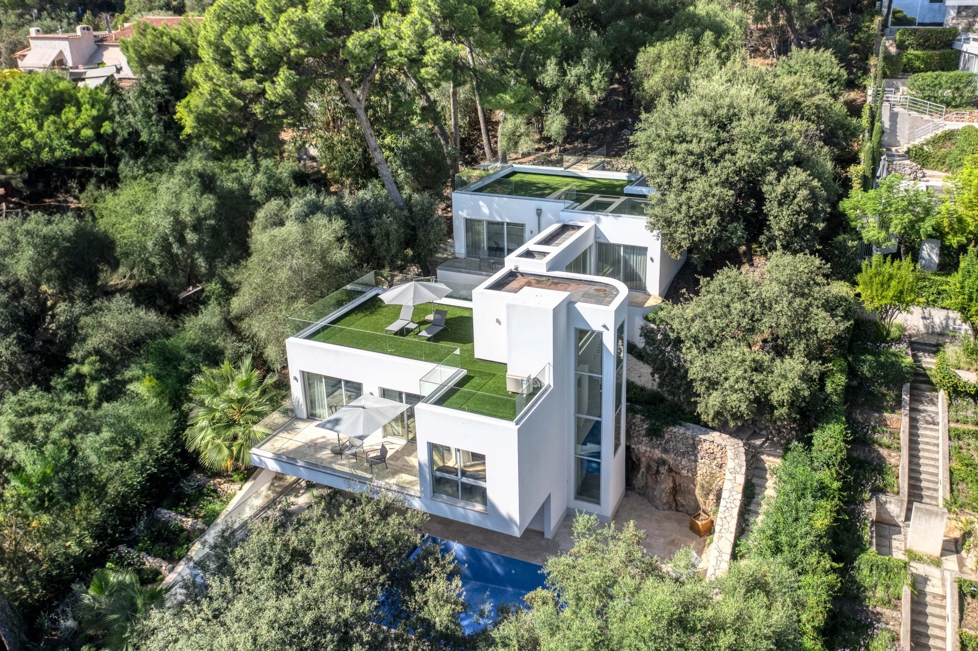 Contemporary villa Cap d'Antibes