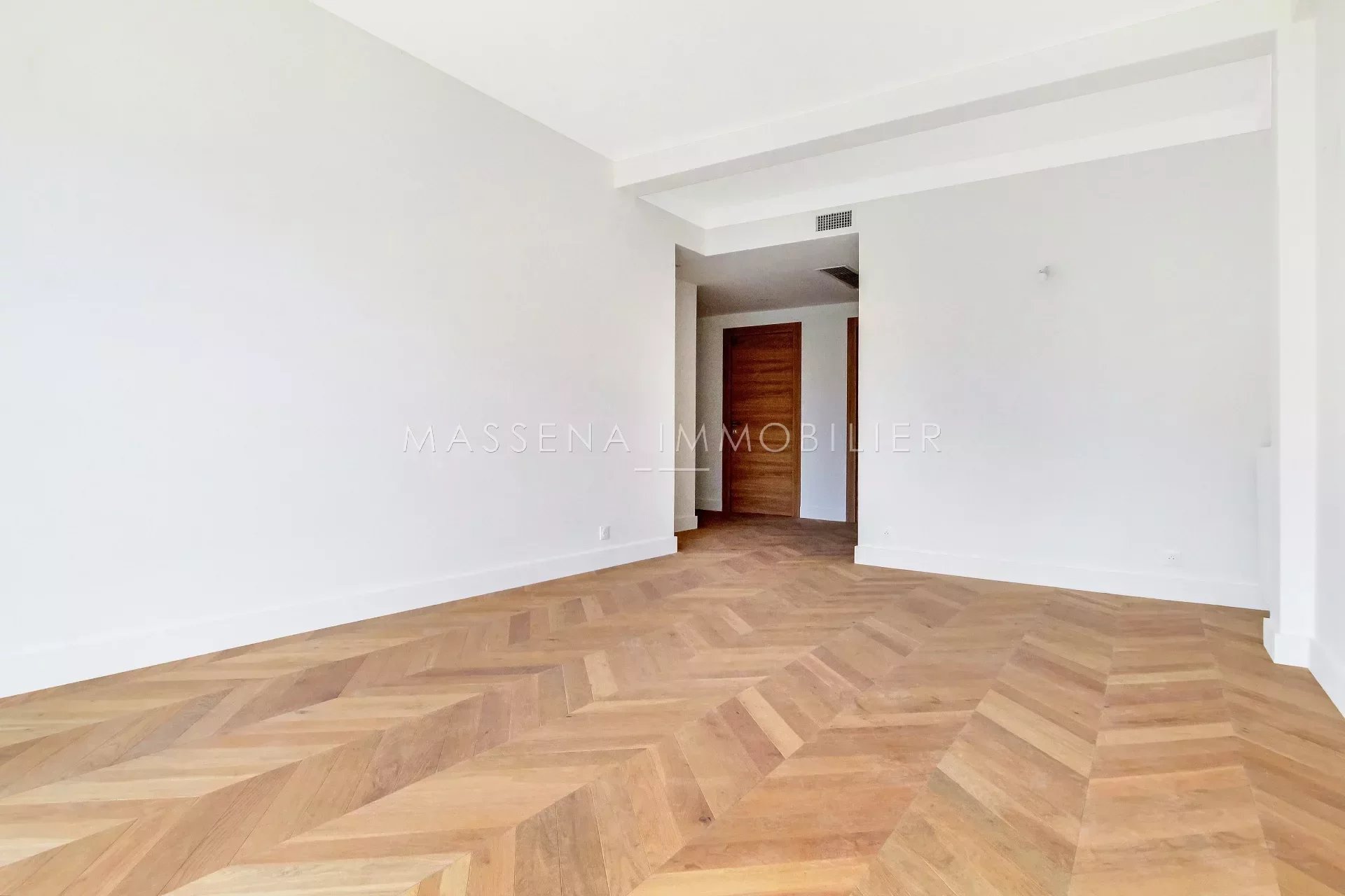 Nice Cimiez - Spacious renovated 2 bedroom apartment with terrace