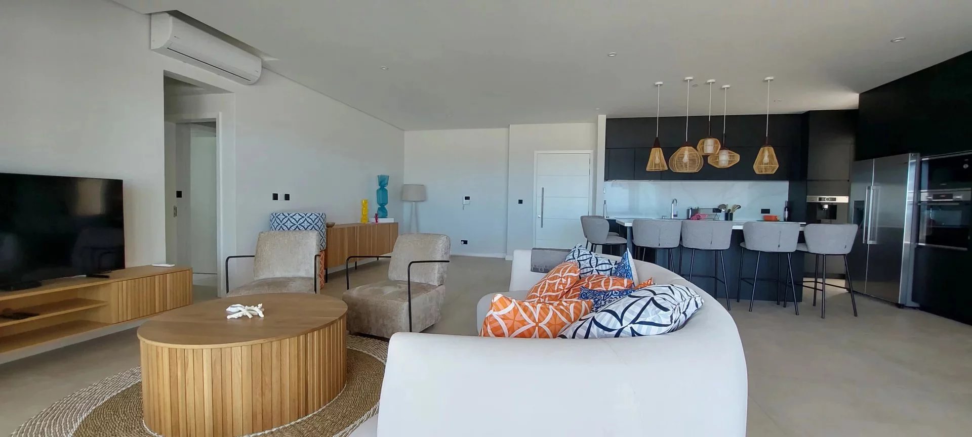 TAMARIN - Exceptional fully furnished brand new Penthouse - 3 bedrooms