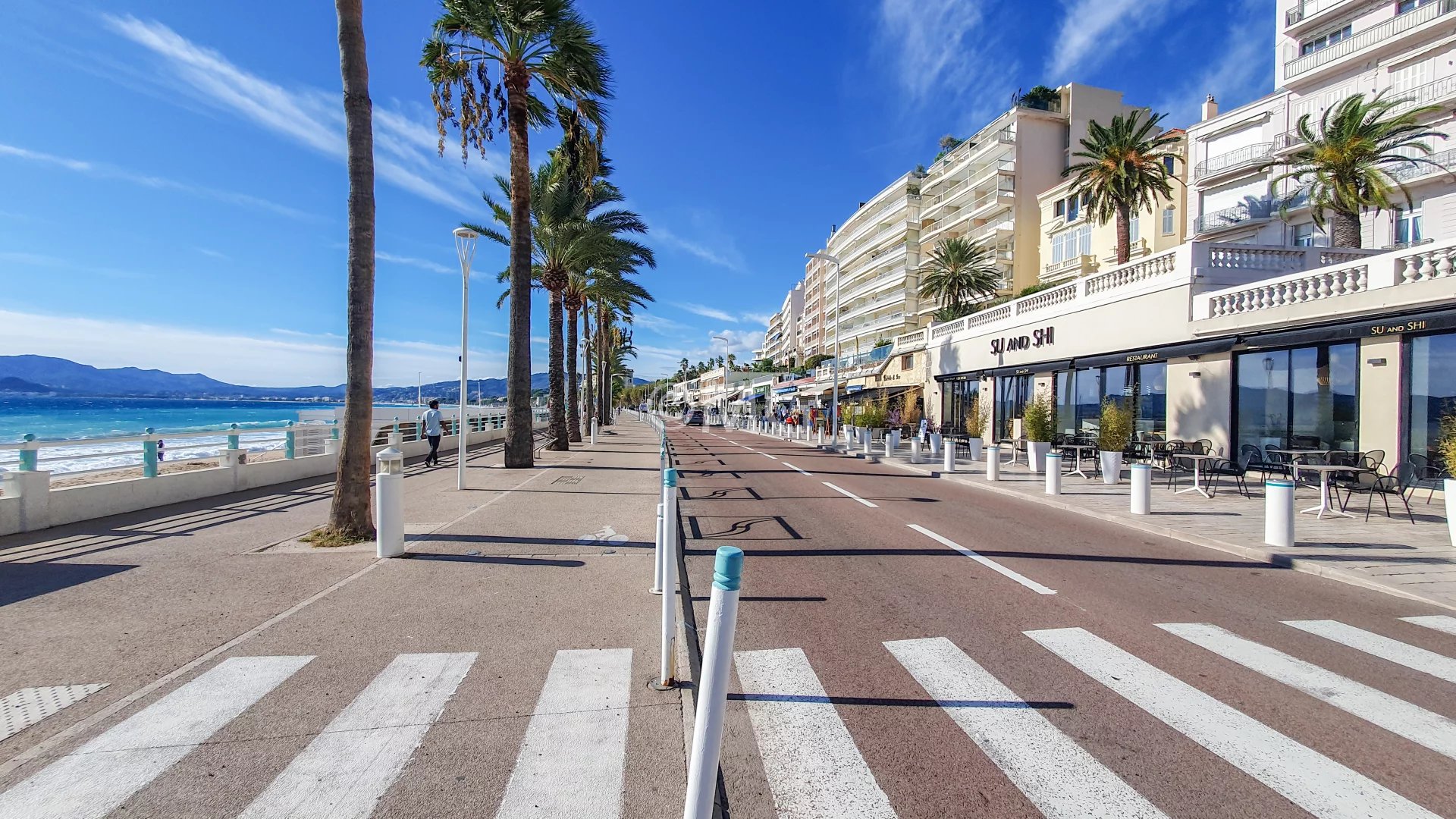 Cannes Restaurant bord de mer