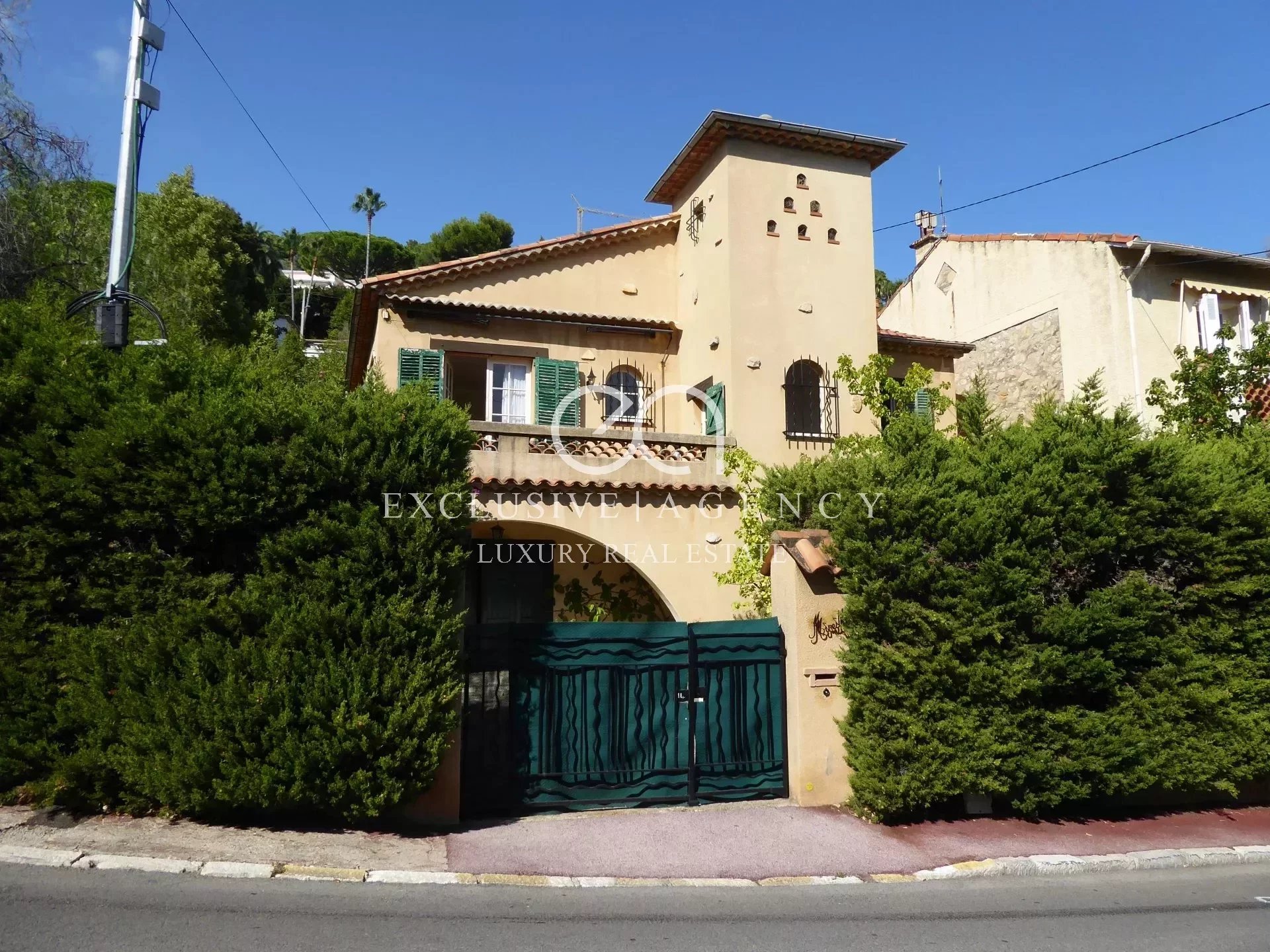 Cannes Californie Villa bourgeoise à rénover de 115m²
