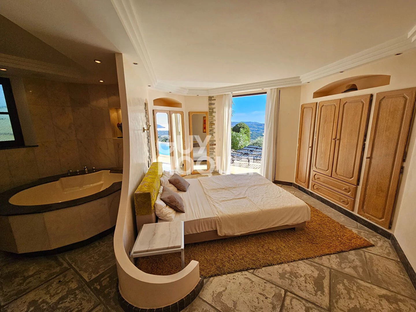 Villa avec magnifique vue mer panoramique