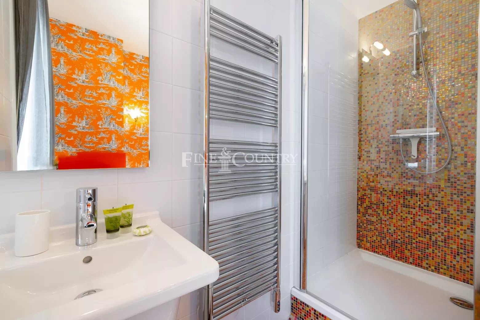 Photo of Apartment for sale in Cannes, la Banane