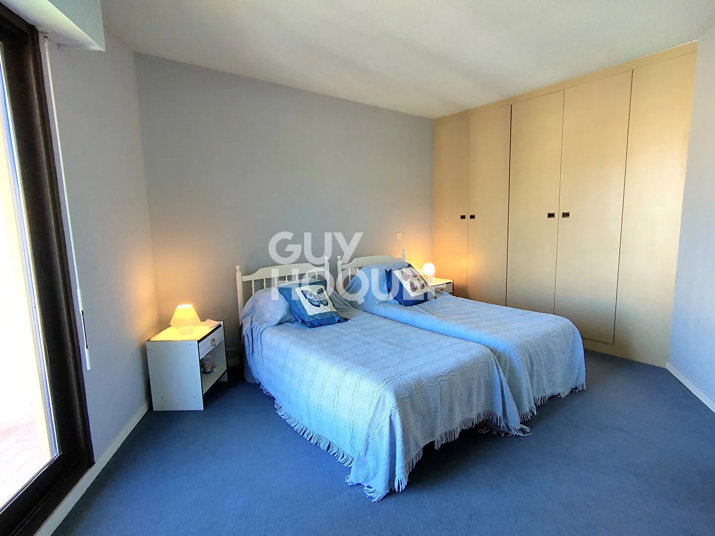 RARE : APARTMENT 2 BEDROOMS FOR SALE 85 SQM WITH GARAGE AND CELLAR IN SECURED RESIDENCE WITH SWIMMINGPOOL;
