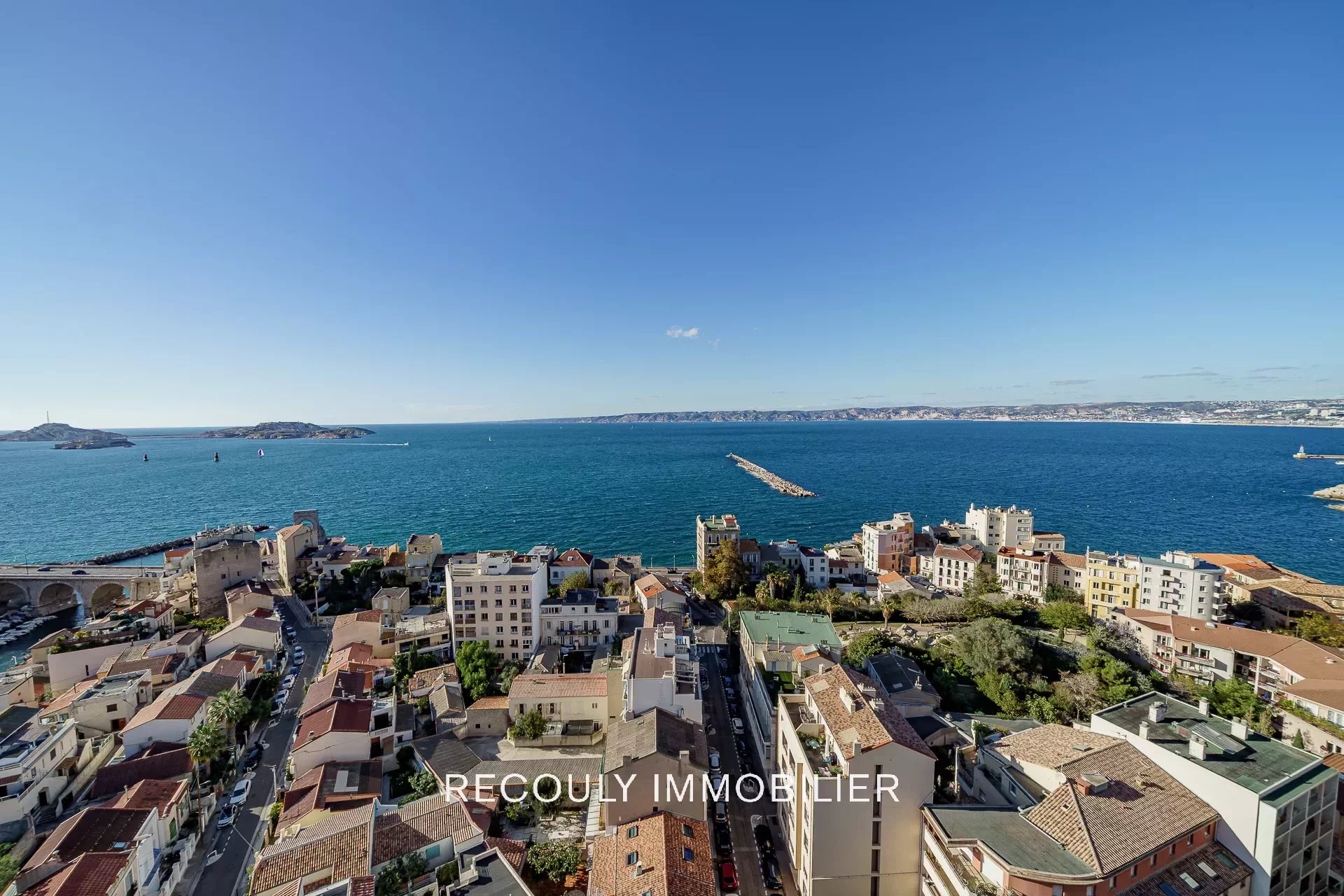 Appartement T4 - Vue panoramique mer - Vallon des Auffes 13007 Marseille