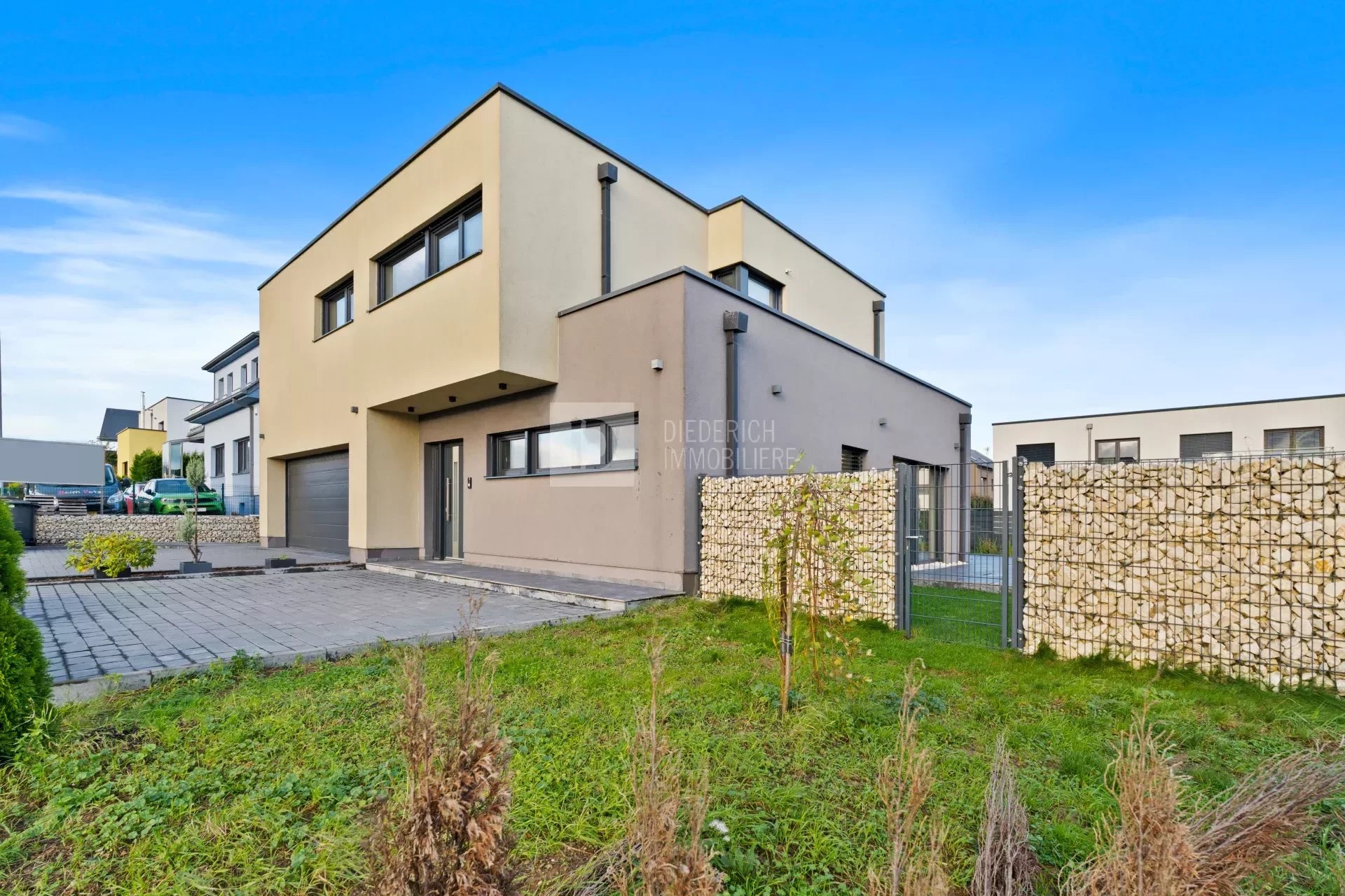 Sale House - Steinfort - Luxembourg