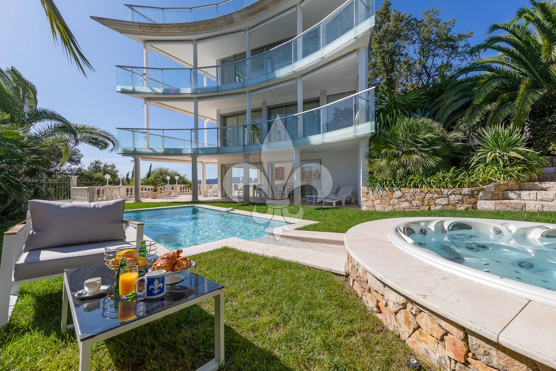 Vente Maison 320m² 6 Pièces à Cannes (06400) - Le Lys Immobilier