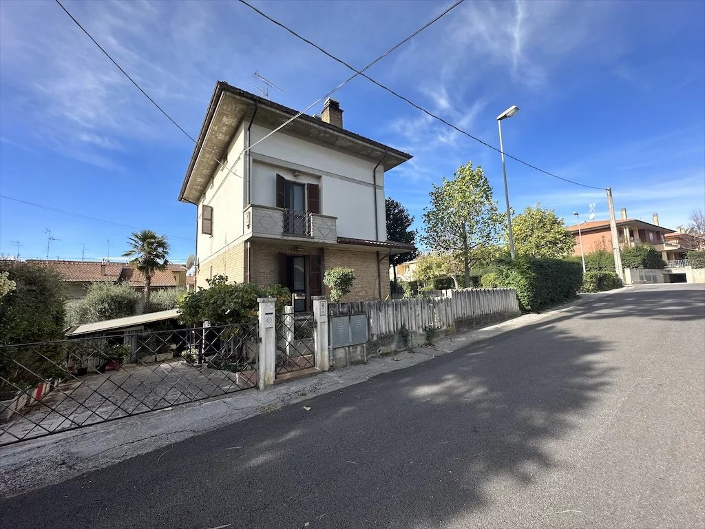 Sale House Fano Fenile - Carignano