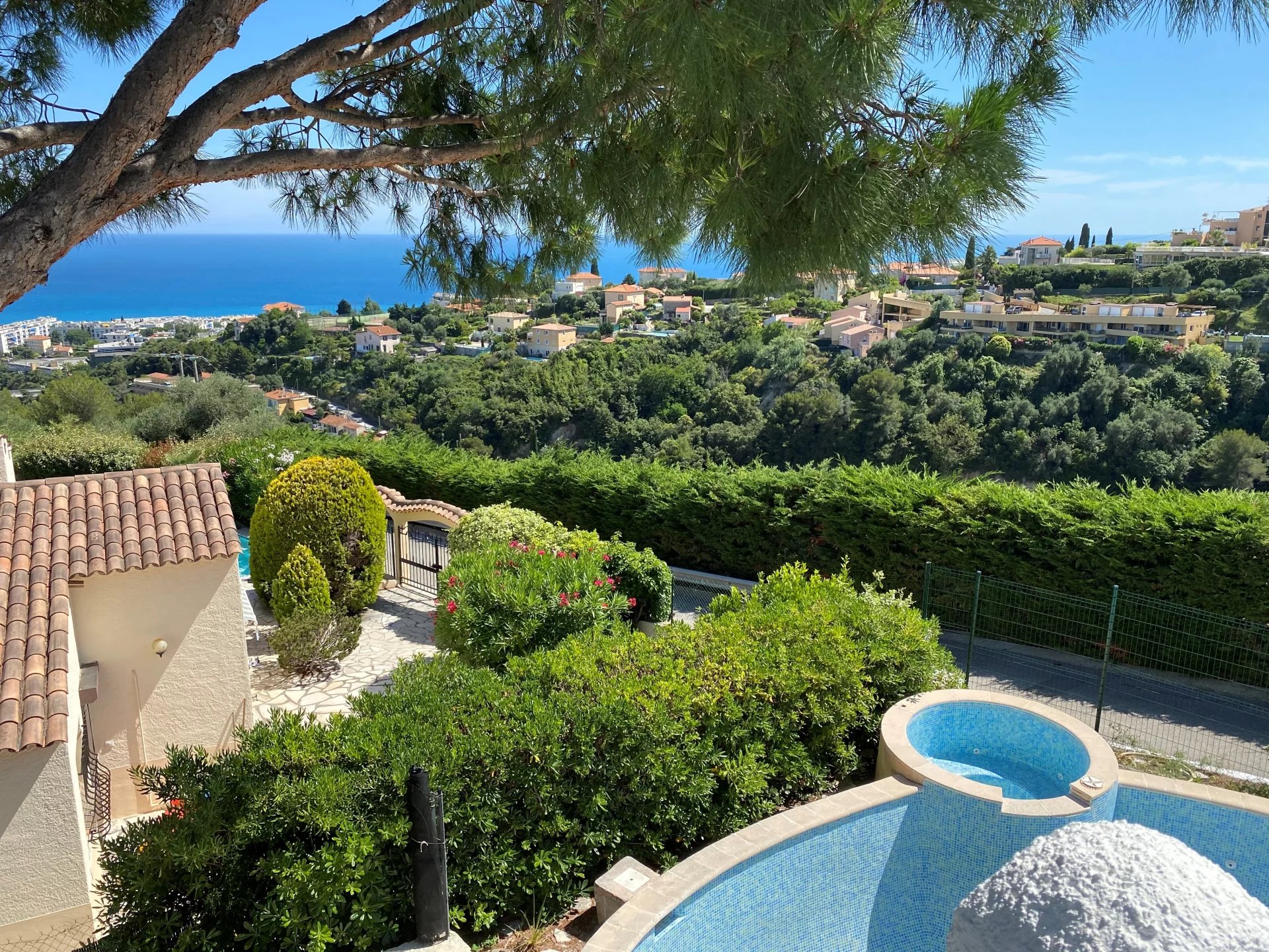 Nice Proche centre villa 5P vue panoramique mer