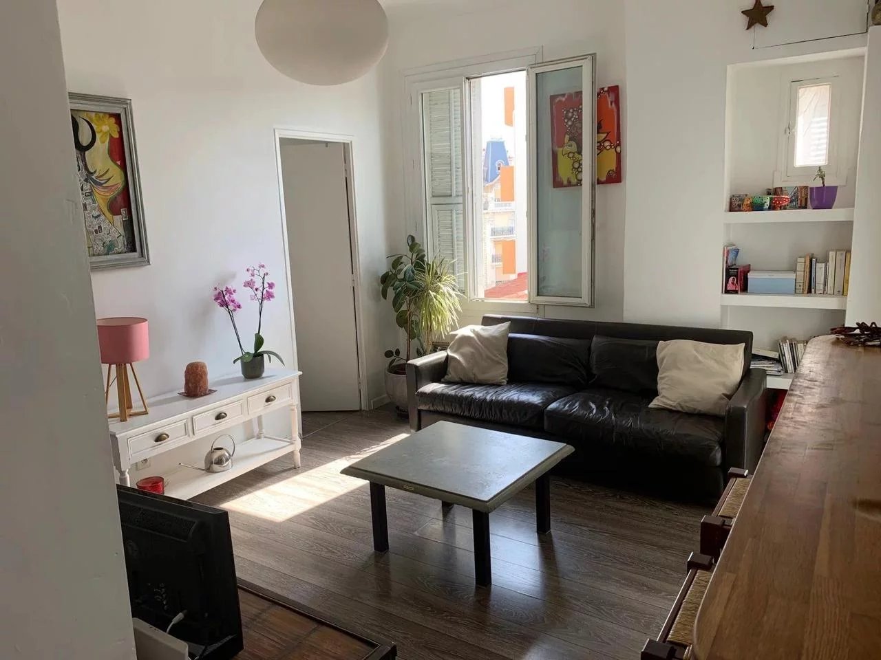 Appartement  3 Rooms 49m2  for sale   210 000 €