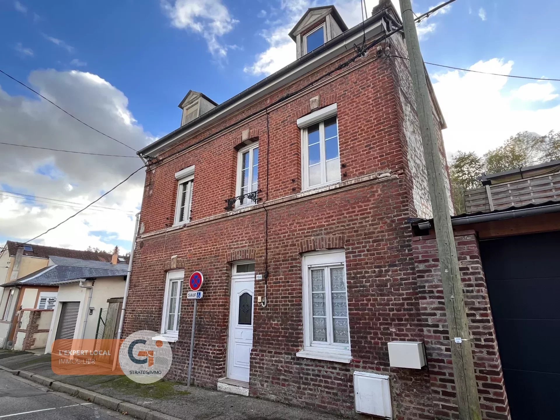 Vente Maison 80m² 5 Pièces à Caudebec-lès-Elbeuf (76320) - Strateg-Immo