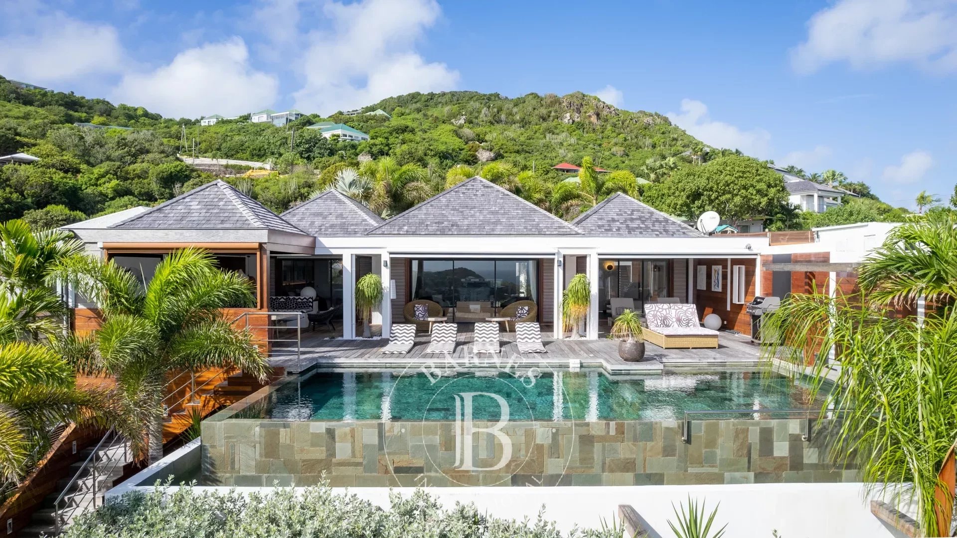 4 -Bedroom Villa in St.Barths - picture 3 title=