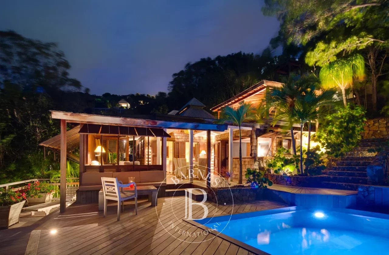 3 -Bedroom Villa in St.Barths - picture 7 title=