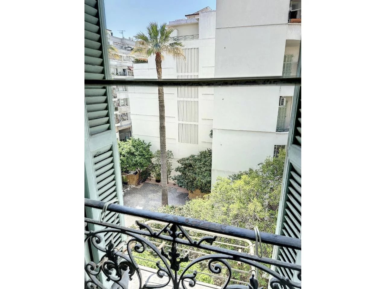 Appartement  1 Rooms 11.87m2  for sale   109 000 €