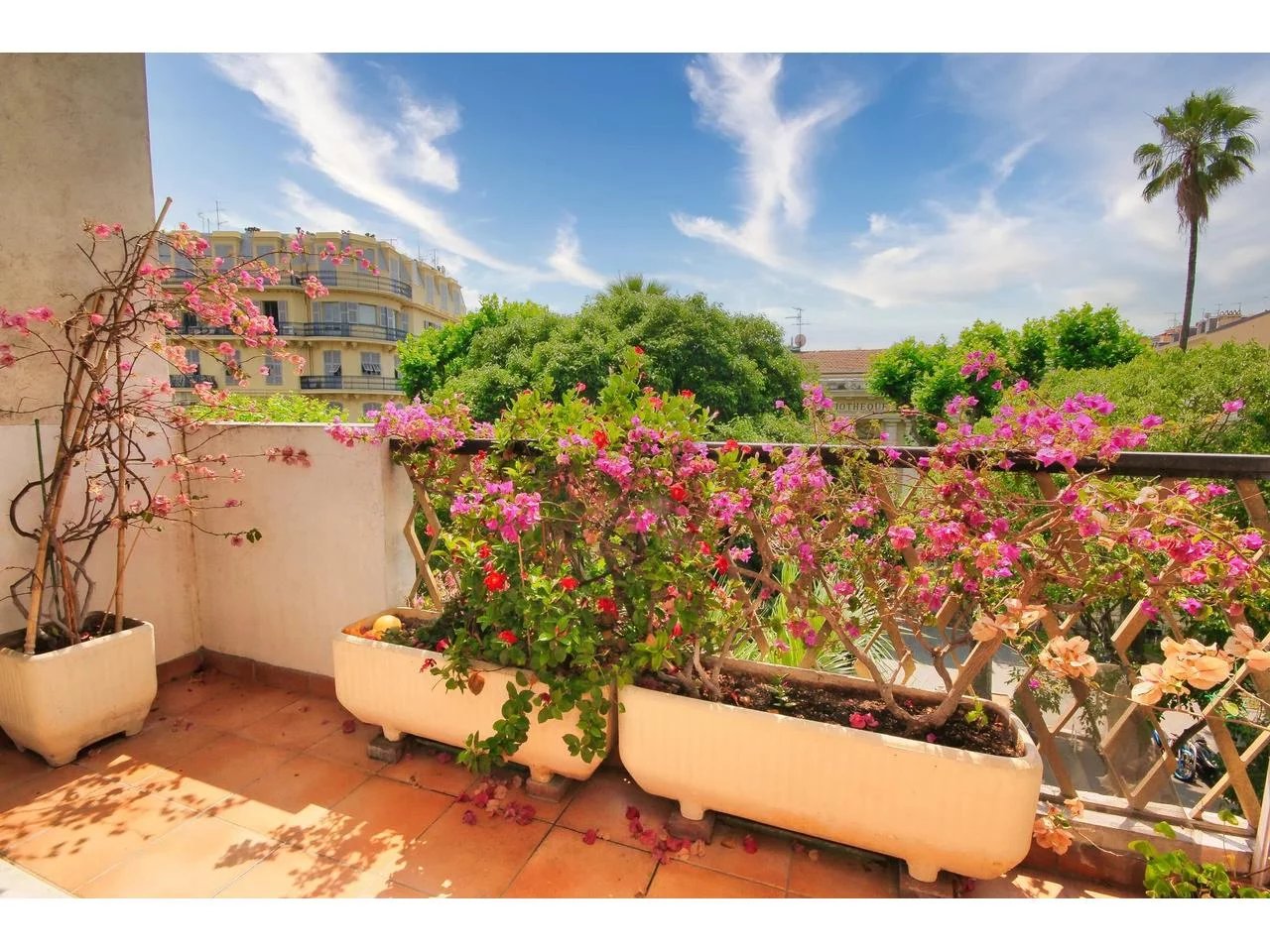 Appartement  3 Rooms 81.01m2  for sale   599 000 €