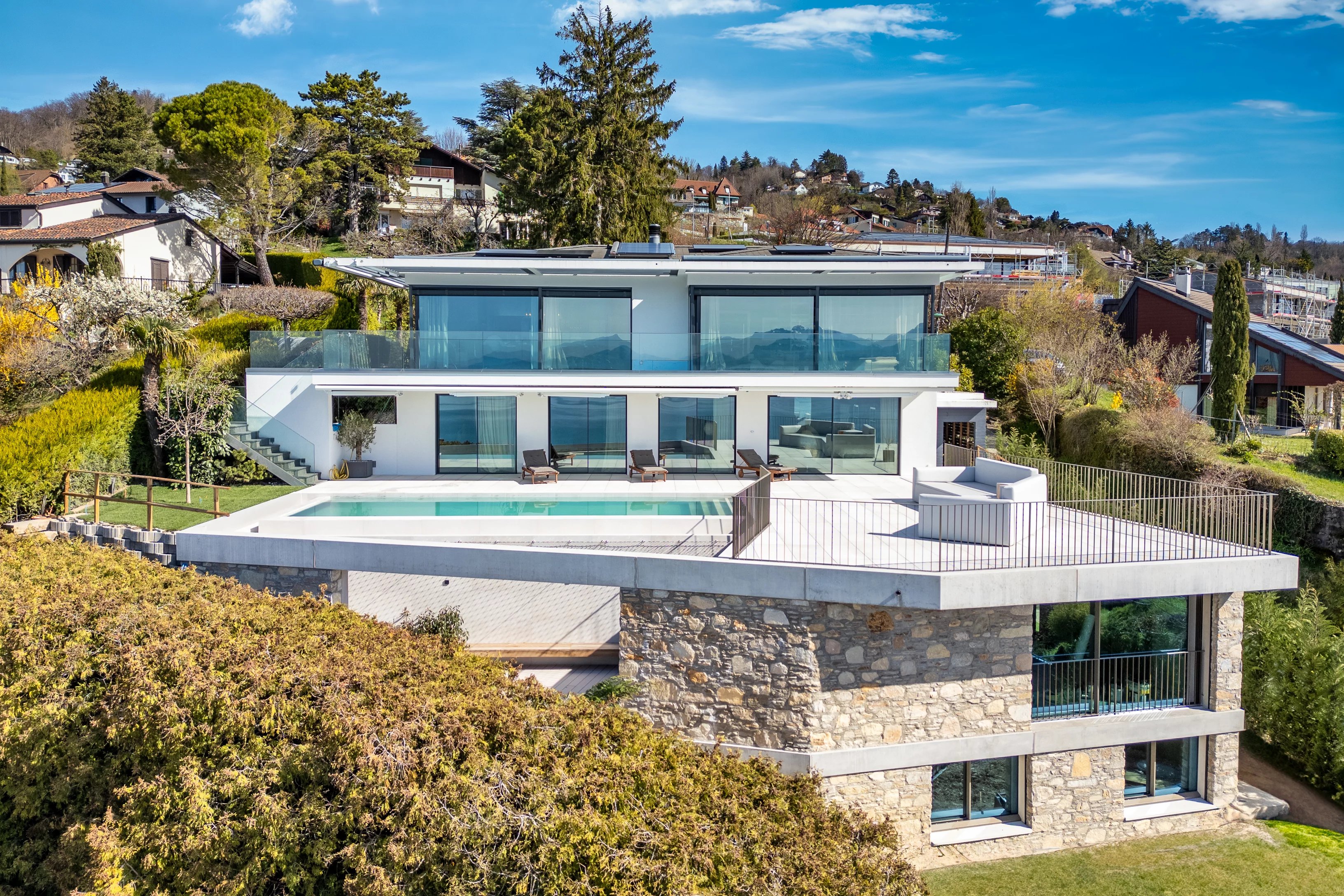 Magnifique villa contemporaine avec vue panoramique