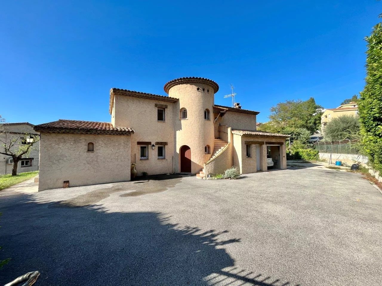 Grasse - Provencal villa for sale