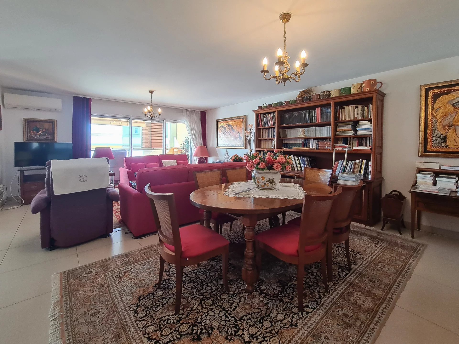 4 ROOMS APARTMENT AT THE HEART OF SAINT RAPHAEL