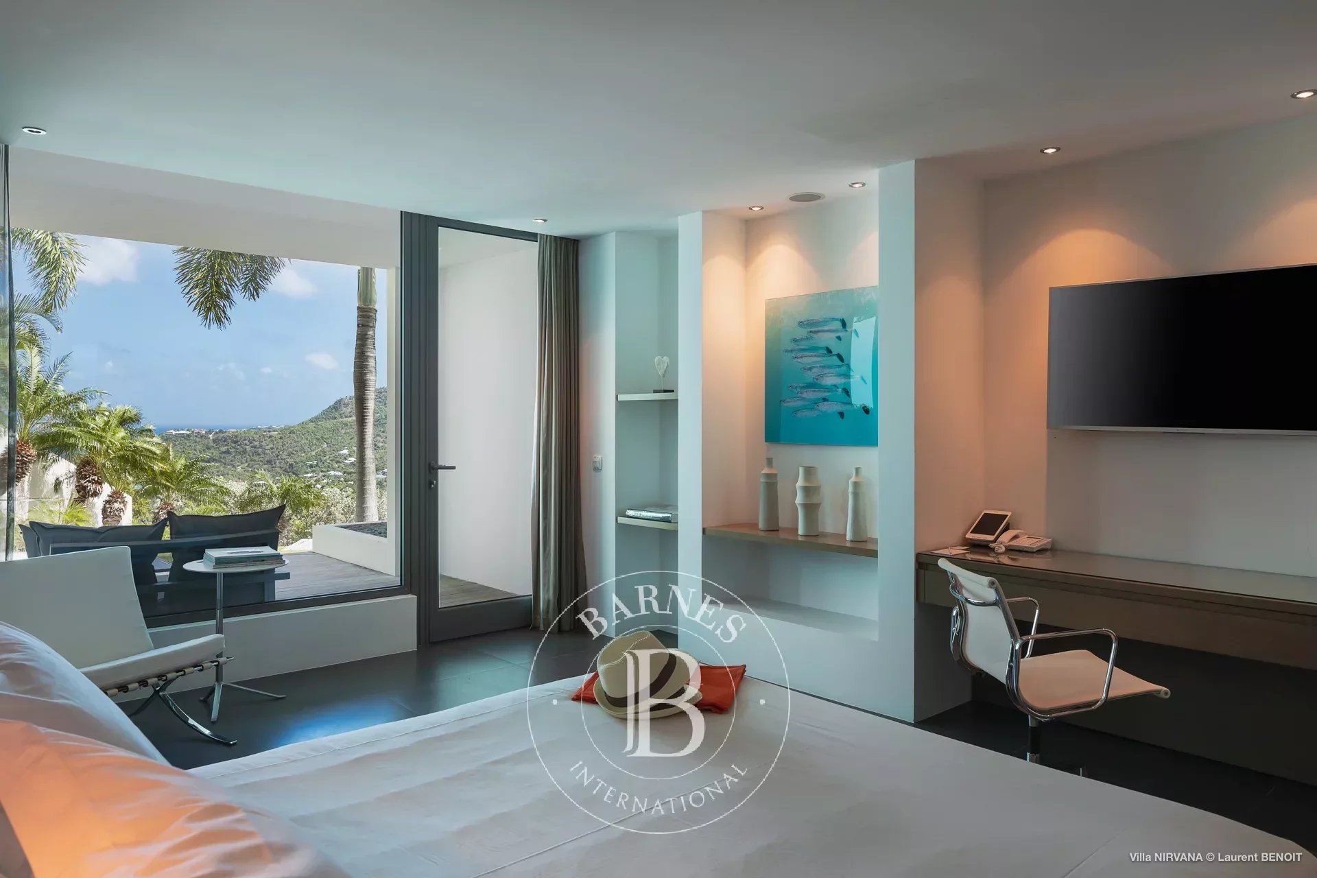 5-Bedroom Villa in St.Barths - picture 15 title=