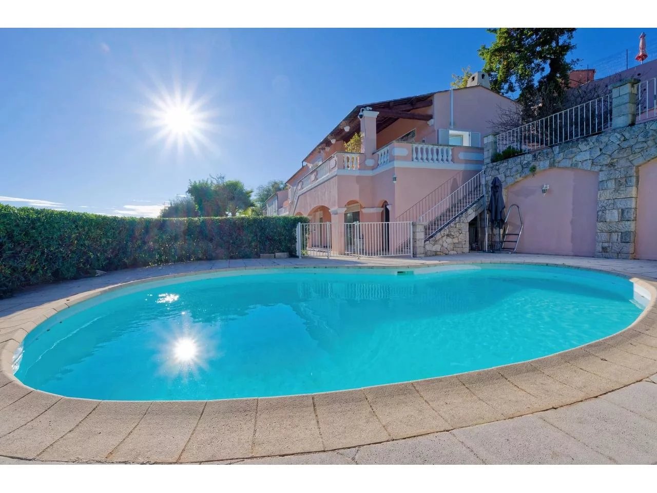 Vente Maison 176m² 5 Pièces à Nice (06000) - Grand Bleu Immobilier Collines