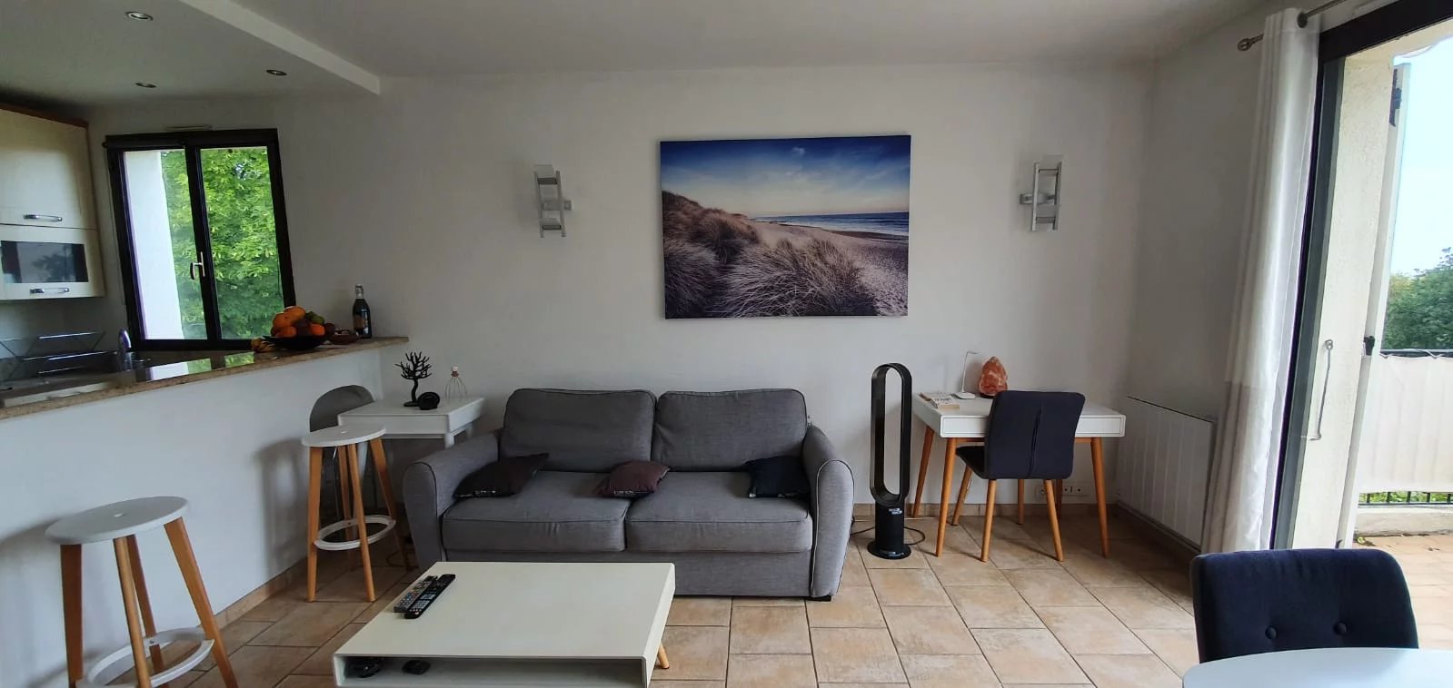 Beau 2p meublé avec terrasse 1 150€/mois cc