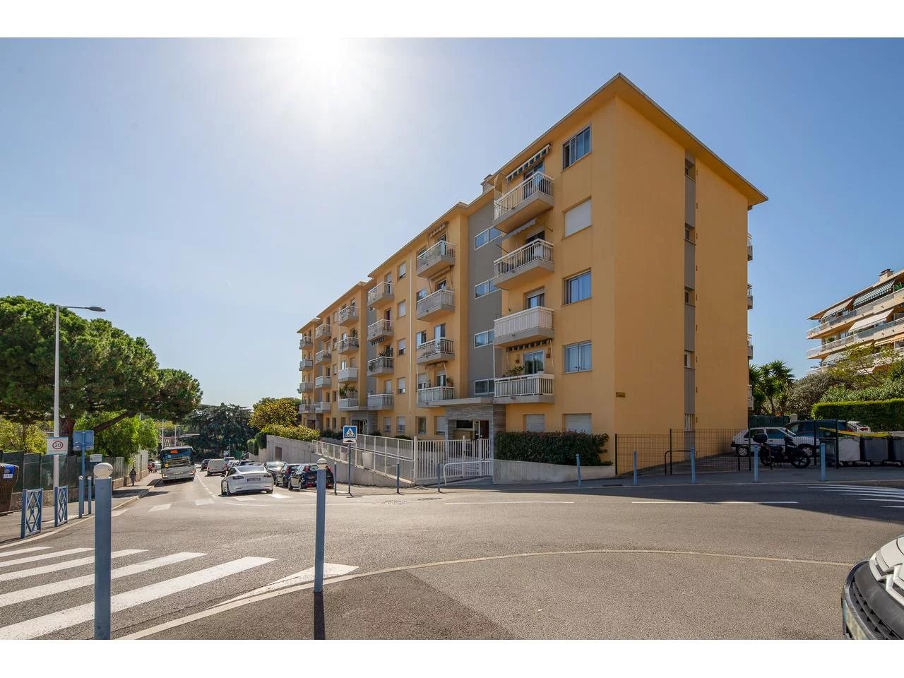 Appartement  3 Locali 71m2  In vendita   244 500 €