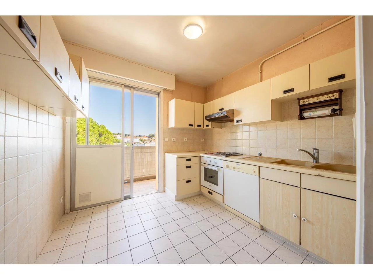 Appartement  3 Locali 71m2  In vendita   244 500 €