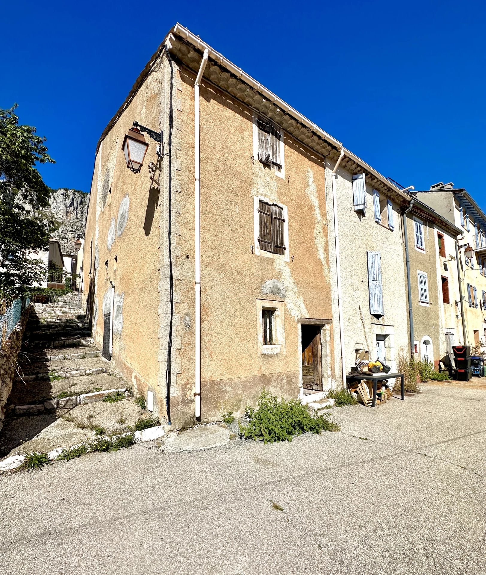 Sale House - Séranon