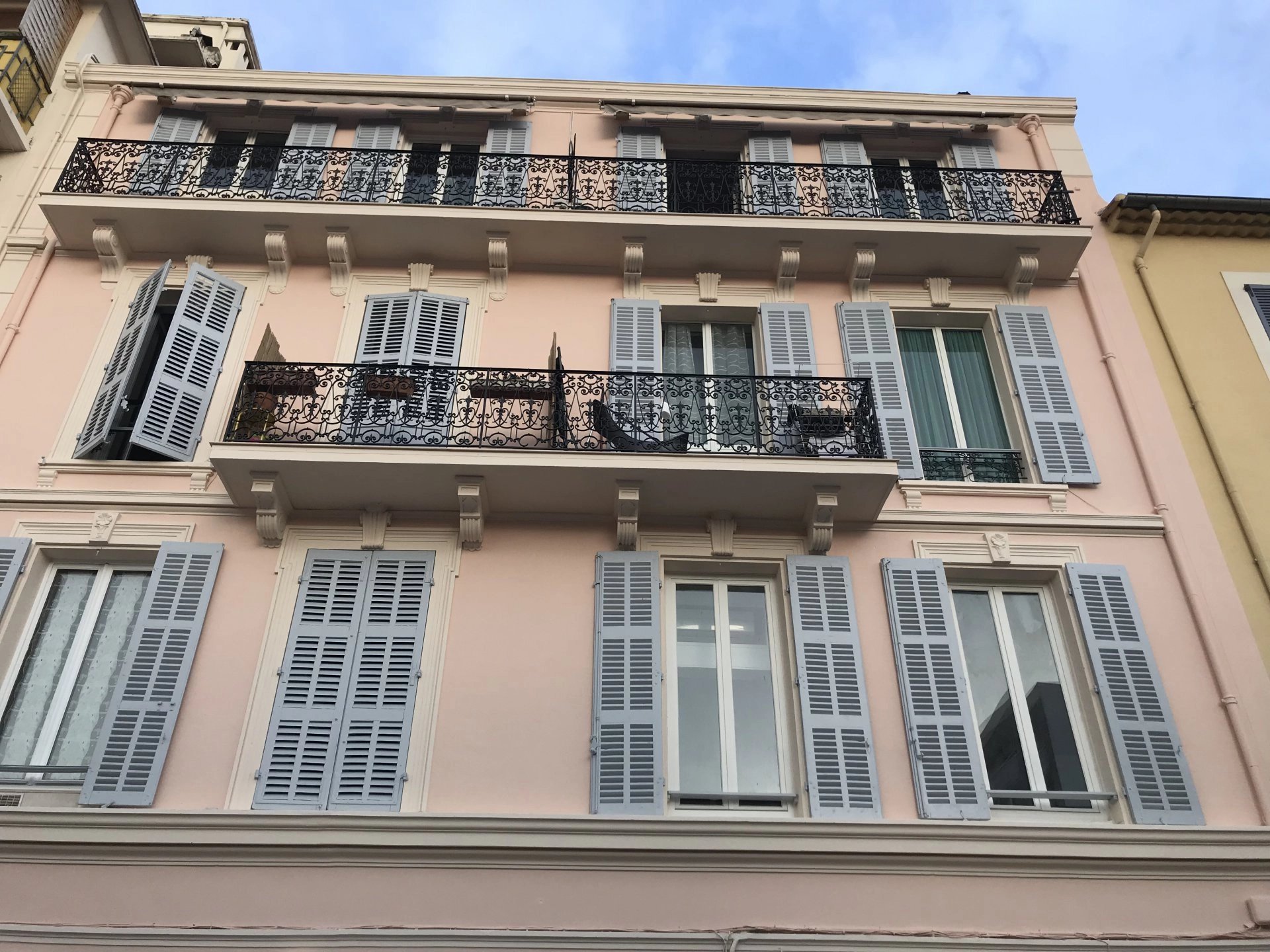 Vente Appartement 24m² 1 Pièce à Cannes la Bocca (06150) - Riviera Immo
