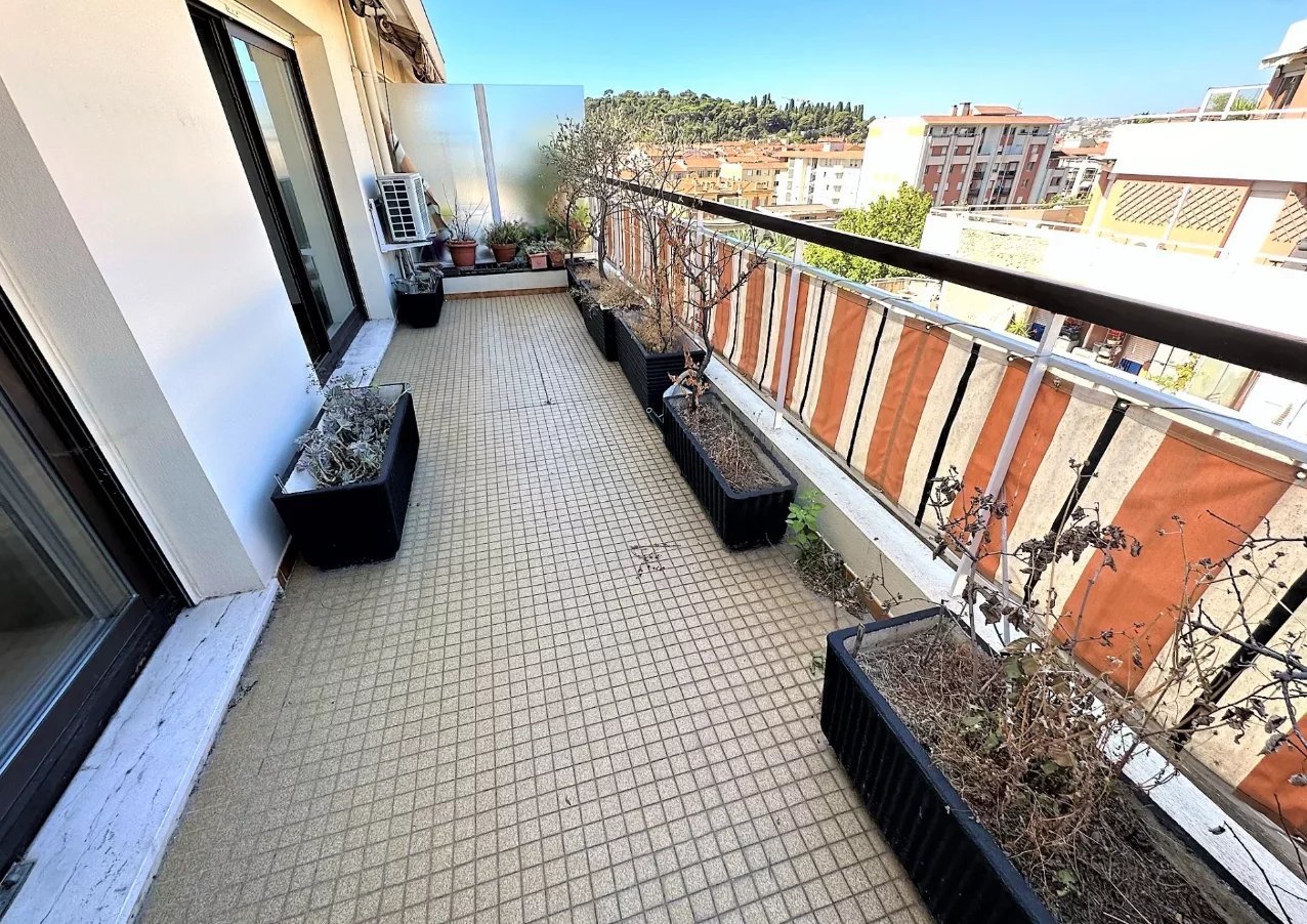 Vente Appartement 60m² 2 Pièces à Nice (06100) - Primo L'Immo Europeenne