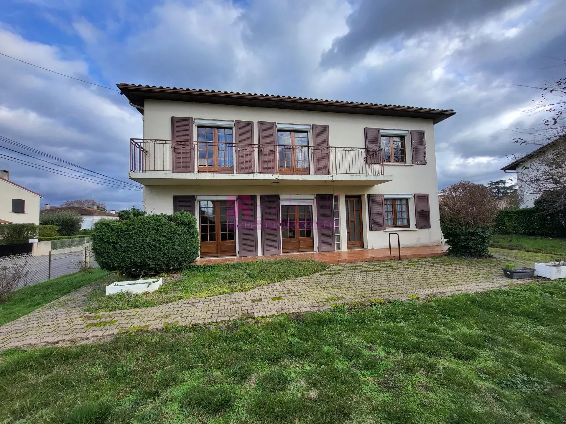 MAISON T5    115 m² hab. PORTET SUR GARONNE