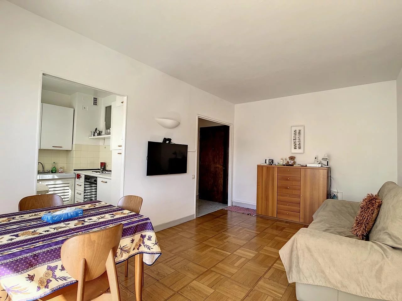 Appartement  1 Locali 28.92m2  In vendita   225 000 €