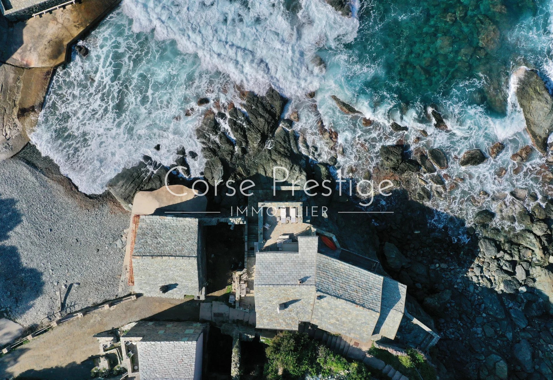 seaside retreat for sale in north corsica image3