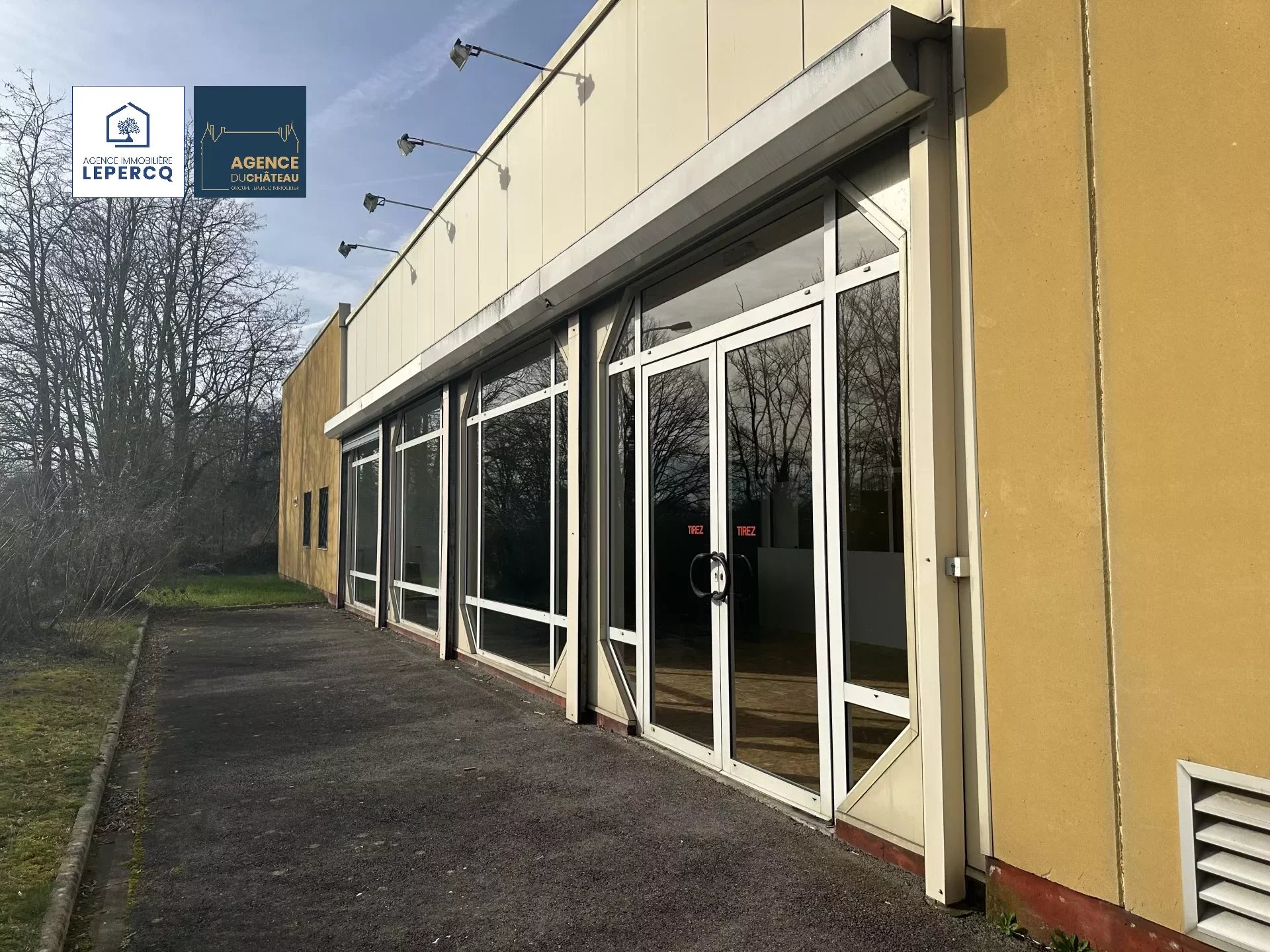 Rental Retail space Villers-Cotterêts