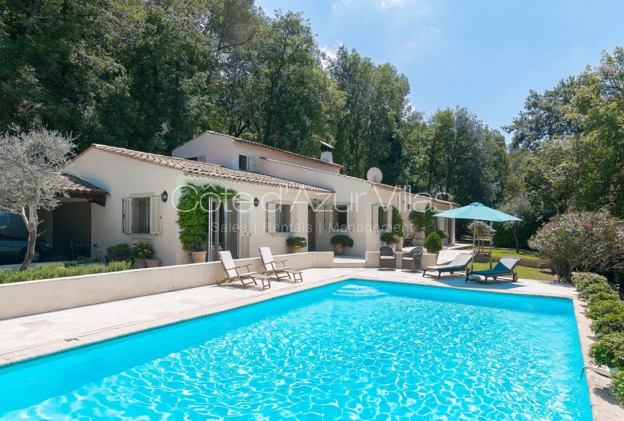 Vente Maison 188m² 6 Pièces à Mouans-Sartoux (06370) - Cote d'Azur Villas