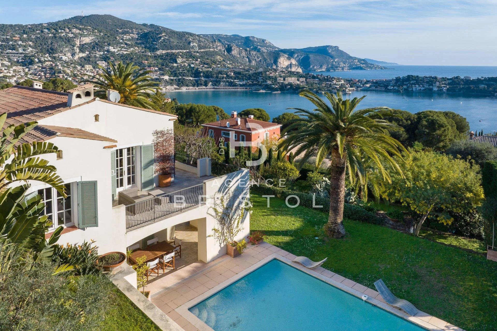 Villa in Nice Mont Boron - Panoramic Sea View - Agence Bristol - Selling & Buying