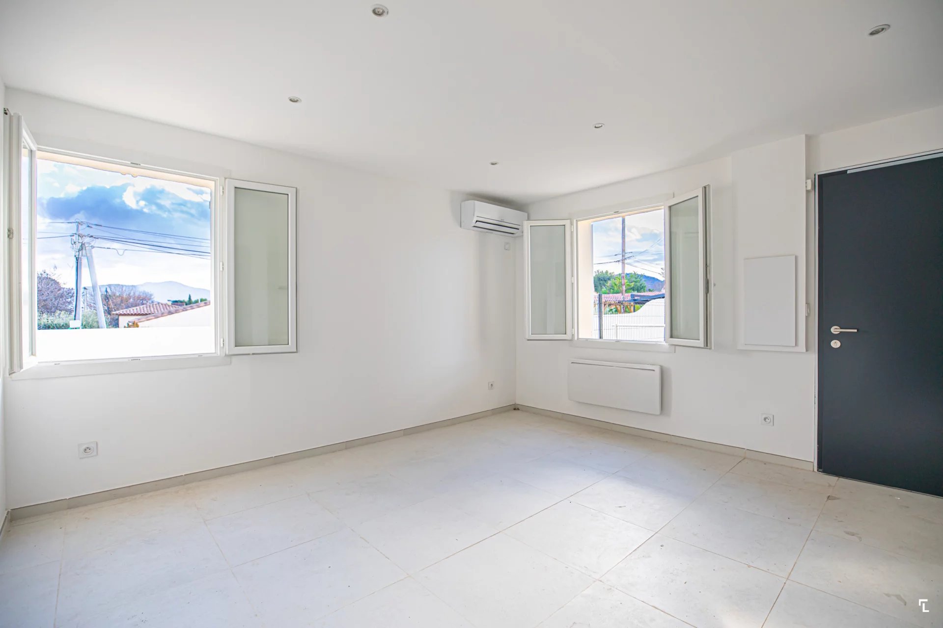 L' ESSENTIEL - Appartement T3 de 55m2 - Terrasse - 13400 AUBAGNE