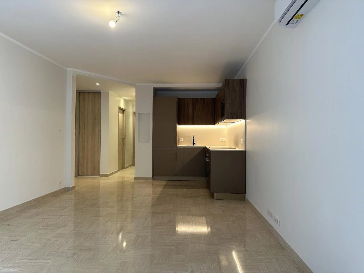 Appartement  4 Locali 79m2  In vendita   458 000 €