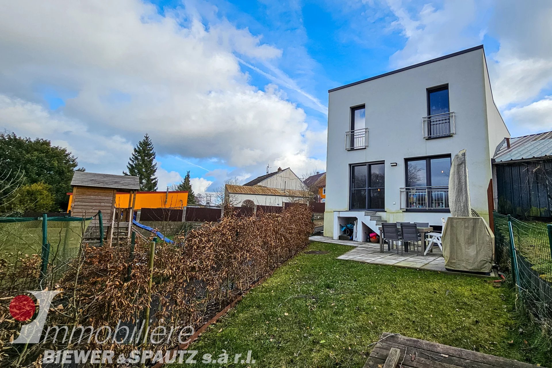 A New Chapter for Your Family - Modern and Spacious Home in Scheidgen
