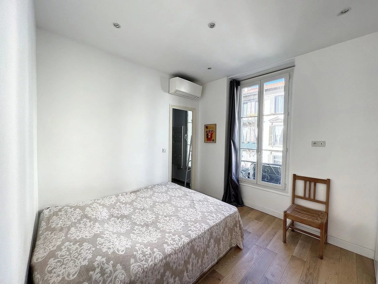 Appartement  2 Rooms 38m2  for sale   265 000 €
