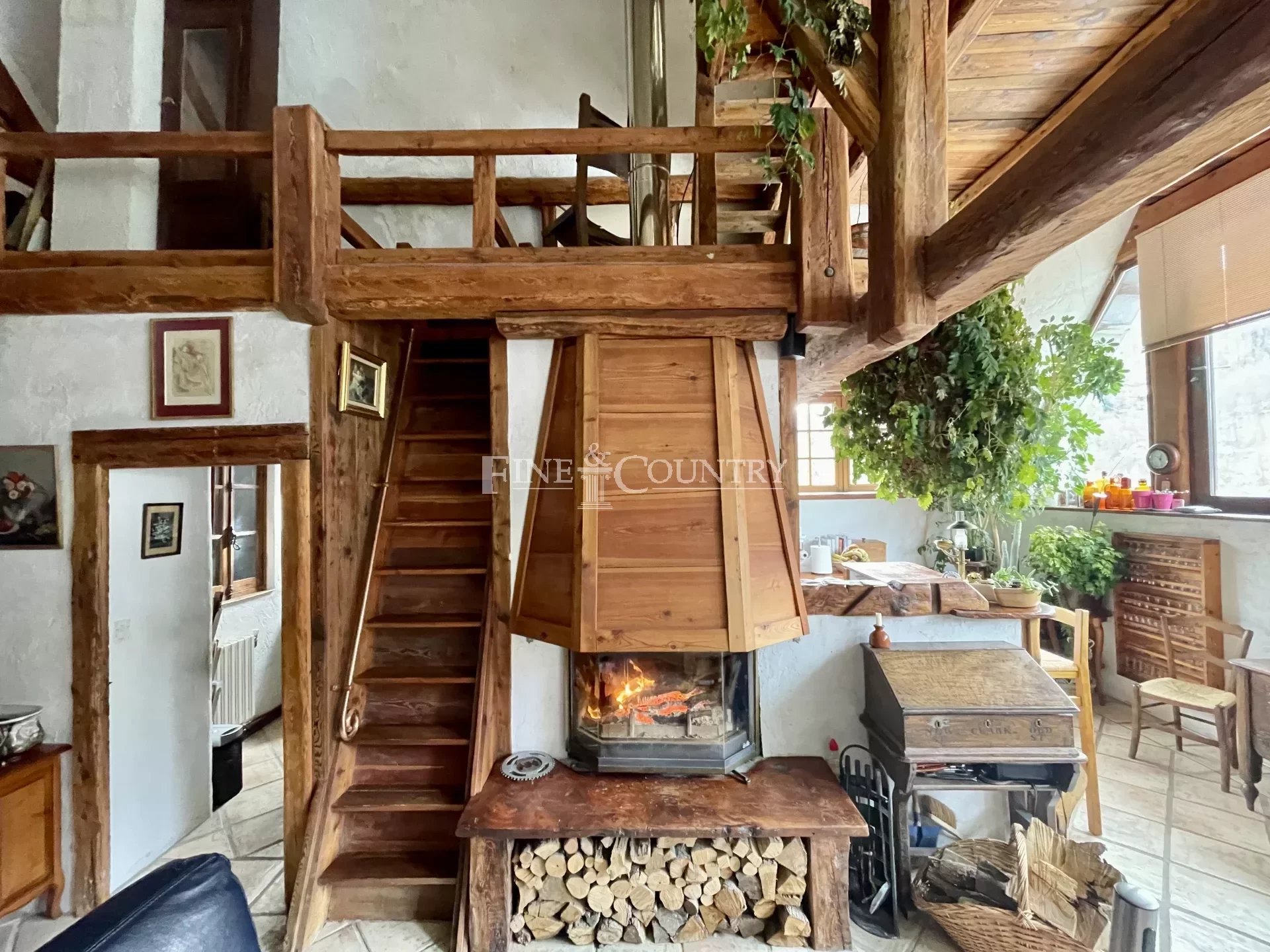 Photo of Large farmhouse for sale in the mountains of Allos for vacation rental or bed and breakfast