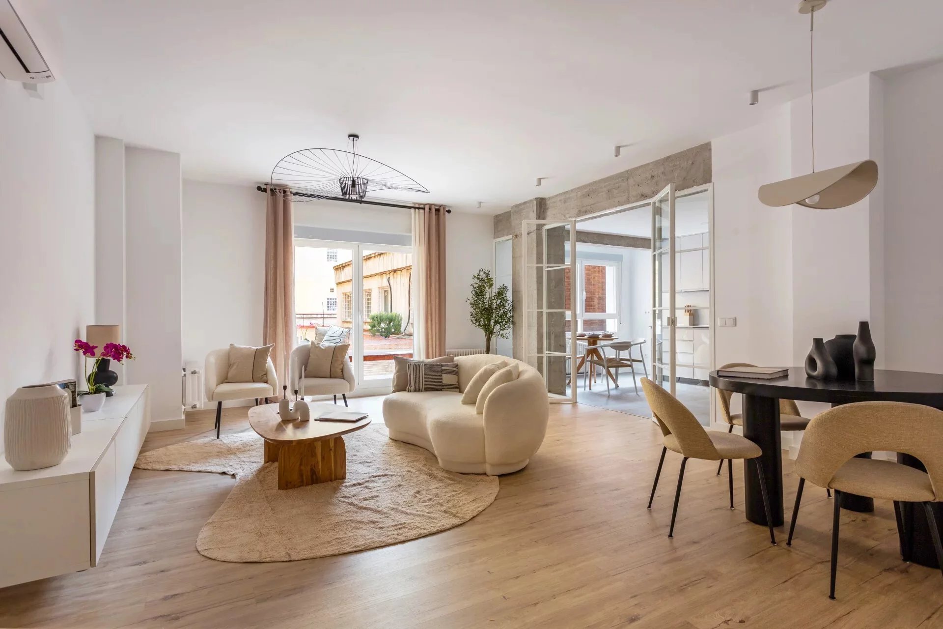 Rental Apartment Madrid Recoletos