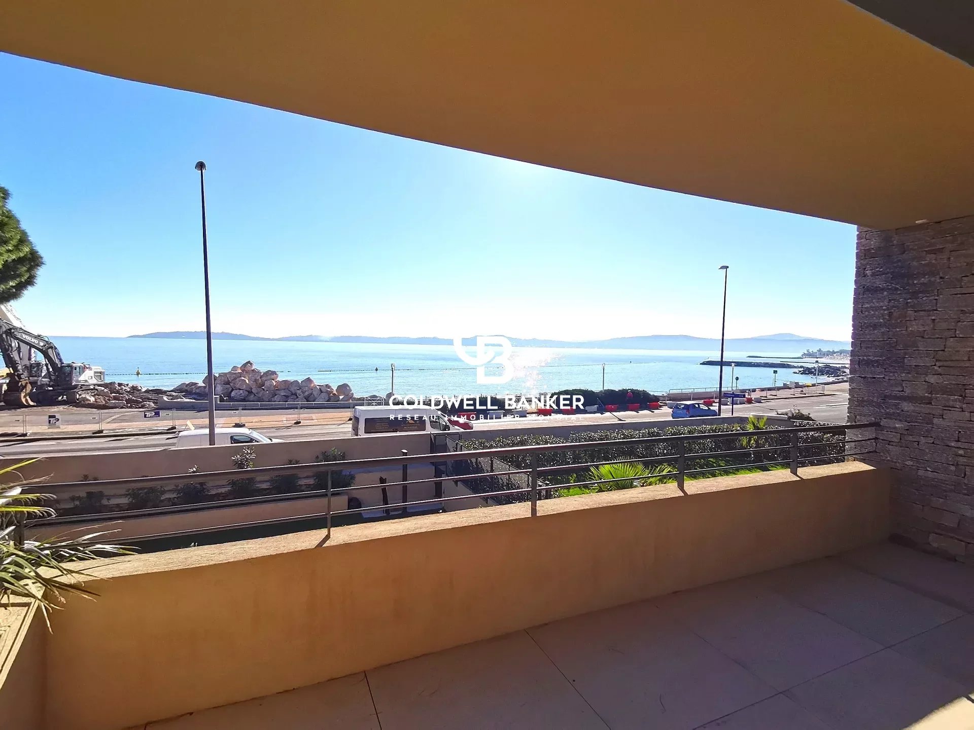 Sainte-Maxime. Secteur Croisette, magnifique appartement neuf de 180 m² avec vue mer panoramique sur le Golfe de Saint-Tropez.